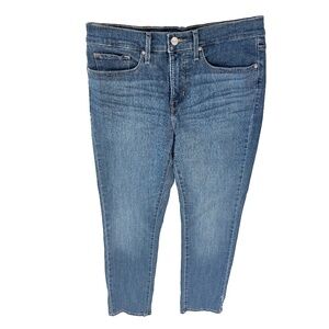 🌺 Levi’s 312 Shaping Slim Jeans — Mid Rise — Medium Wash — Size 30 (size 10)